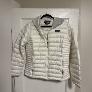 Patagonia Women's Cream Puffer Jacket